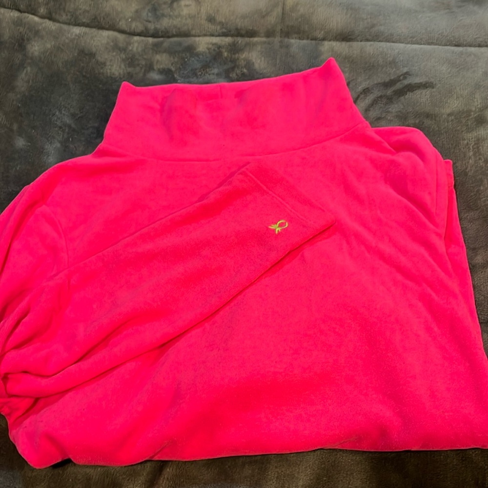 Dudley Stephens hot pink tunic with pockets.